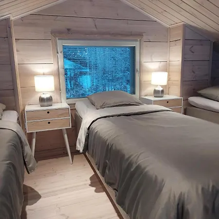 Sirius Sieri, Log-cottage By The Villa