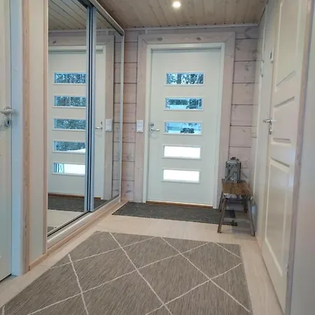 Vila Sirius Sieri, Log-cottage By The Rovaniemi