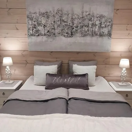 Villa Sirius Sieri, Log-cottage By The