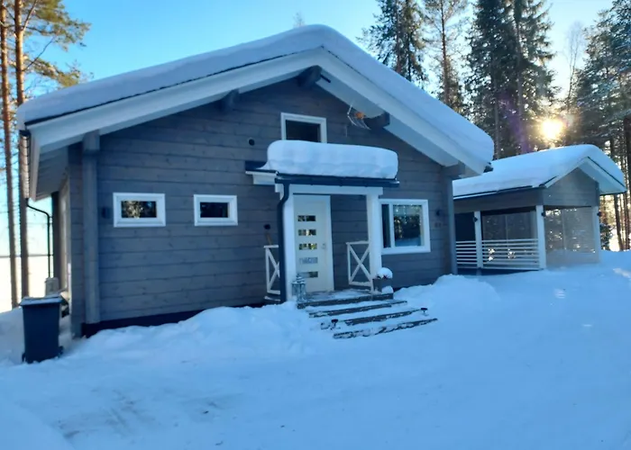 Sirius Sieri, Log-cottage By The Villa *